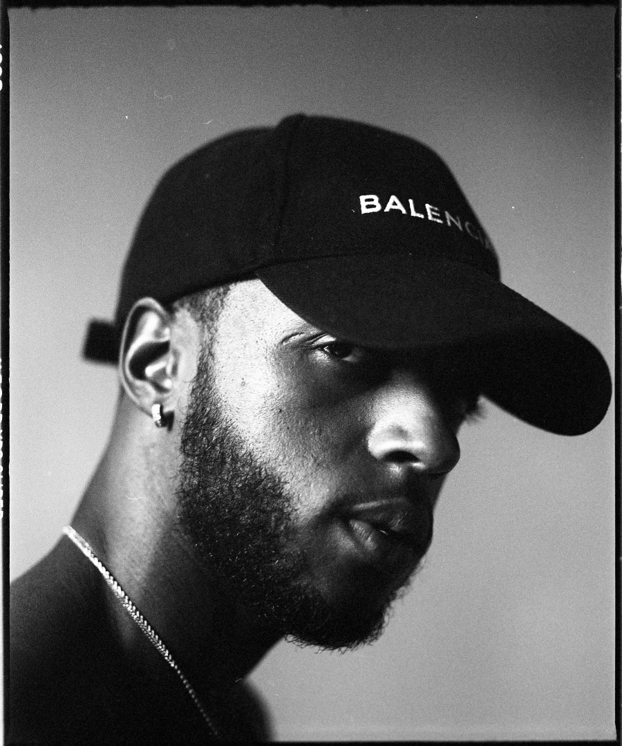  Presenting 6LACK!