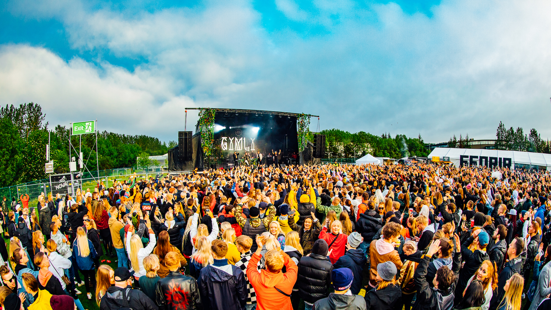 SECRET SOLSTICE 2019 reveals PHASE ONE LINEUP! Credit to Tobi Stoffels / Neon Photography